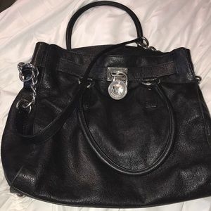 Micheal Kors bag